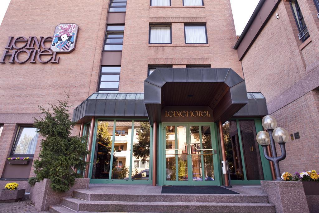 Leine Hotel Pattensen Ngoại thất bức ảnh