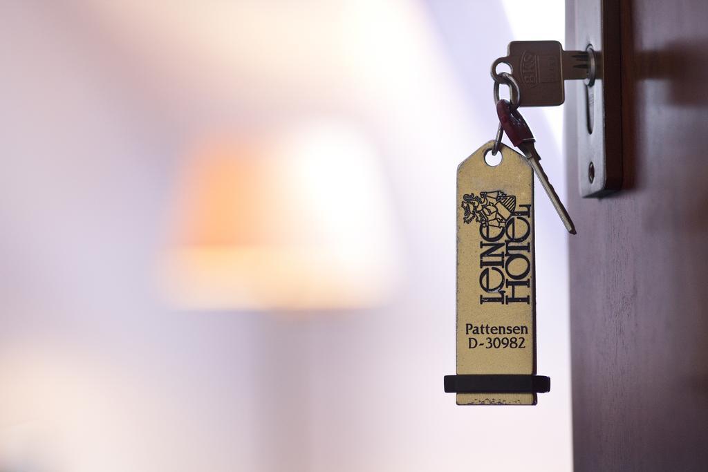 Leine Hotel Pattensen Ngoại thất bức ảnh